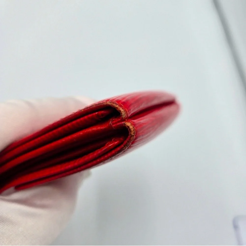 LOUIS VUITTON Red Epi Leather Wallet w/Box, Gift Card, Tag, & Ribbon, EUC